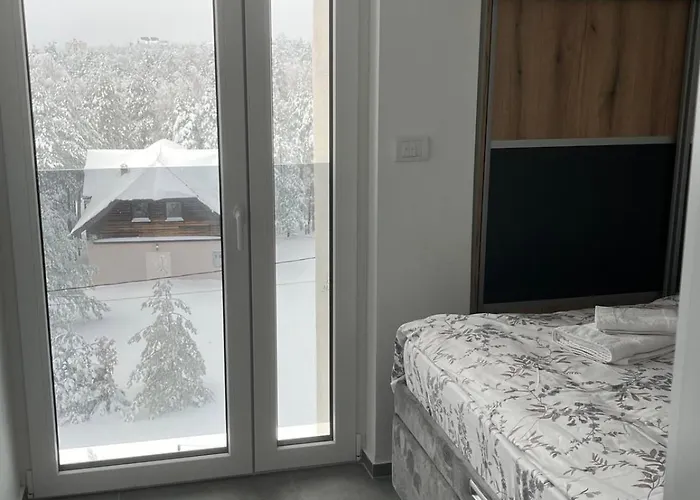 Apartment Leona E3 *